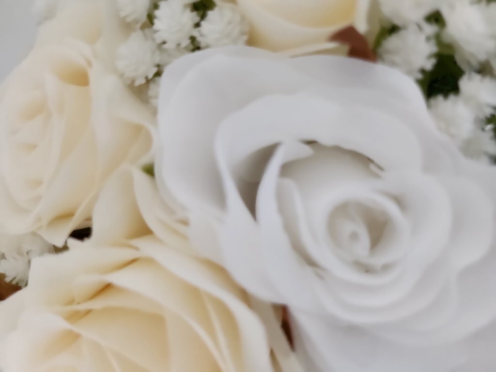 Bouquet de roses et de lilas