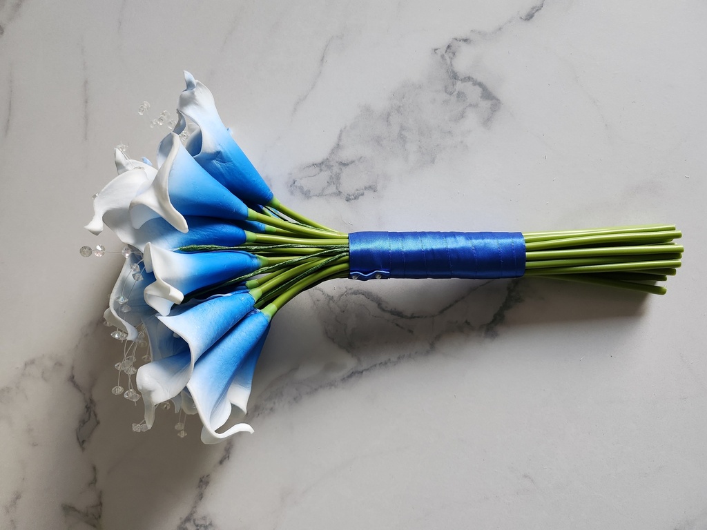 Bouquet artificiel de lys callas