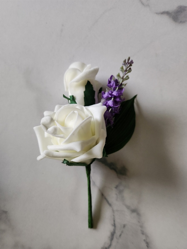 Boutonnière rose et lilas