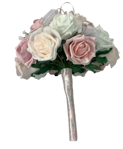 Bouquet de roses artificielles avec gypsophile et rubans