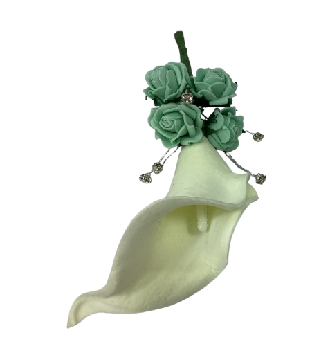 Boutonnière calla et mini roses