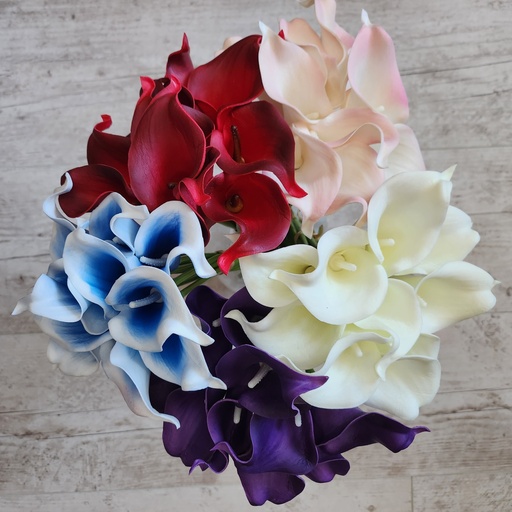 Arum à la pièce 5 couleurs (50 dispo)